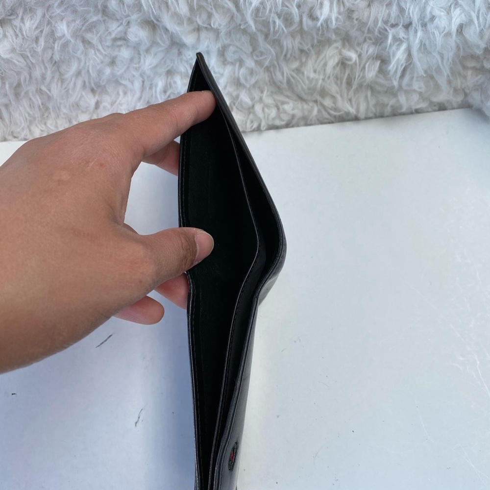 Gucci Wallet - Picture 9 of 9